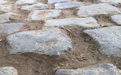 Cycling in Flanders: A Practical Guide to the Cobbles and Iconic Climbs