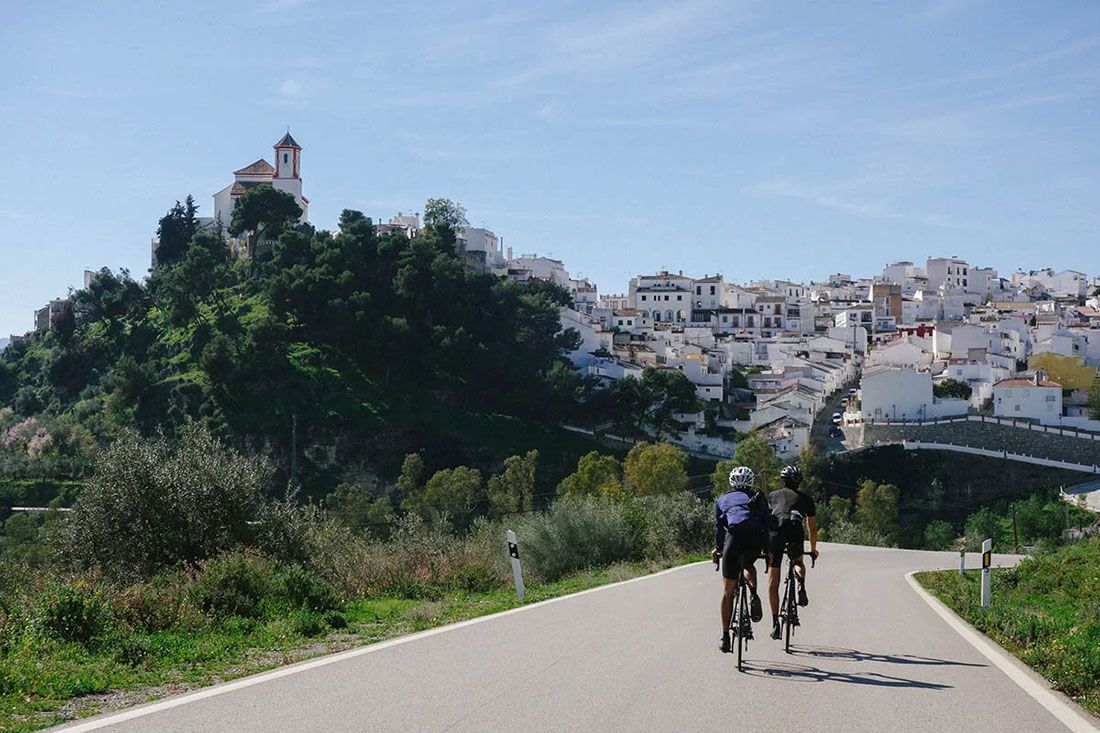 Where to Ride in November: The Best Cycling Destinations