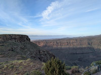Pico de Las Nieves from Maspalomas - Photo 5