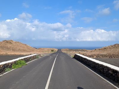 Tinajo from La Santa - Photo 1