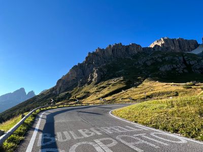 Sellaronda - Photo 2