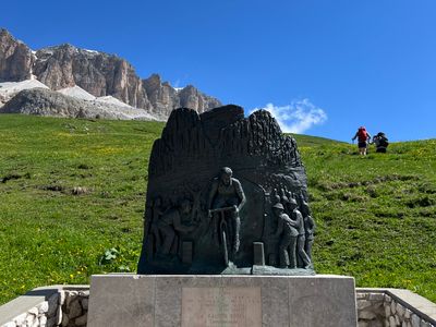 Sellaronda - Photo 3