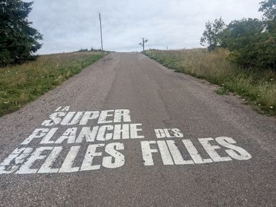Super Planche des Belles Filles