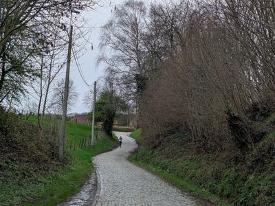 Oude Kwaremont - Photo 1
