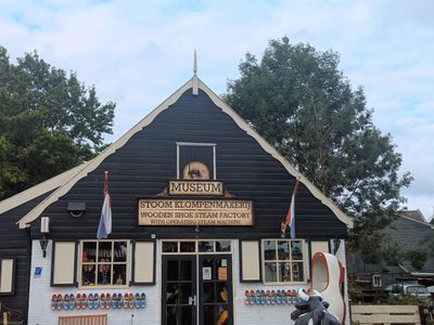 Loop to Marken - Photo 2