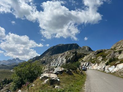 High mountain adventure - Photo 3